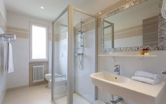 Hotel Gardenia & Villa Charme