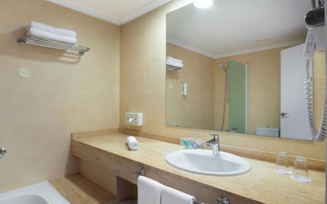 Landmar Costa los Gigantes Family Resort
