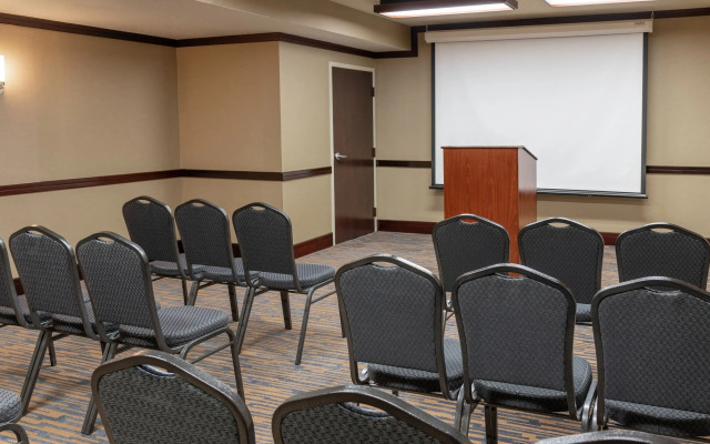 The Capital Suites Hotel
