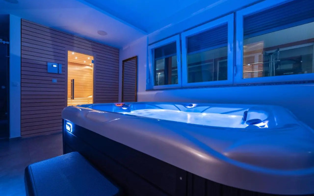 Aparthotel Plat