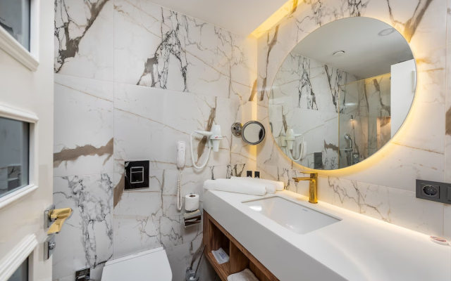 Elite Luxury Suite & Spa