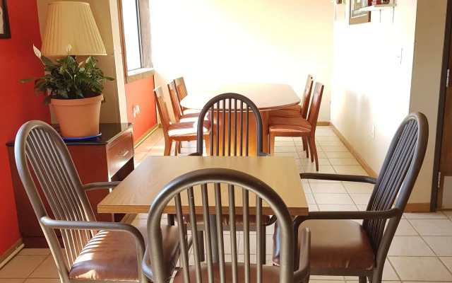 Le Mars Inn & Suites