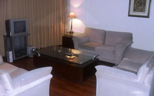 Hotel Crown Plaza