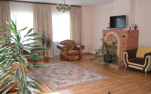 Cottage Hotell&Madilyan
