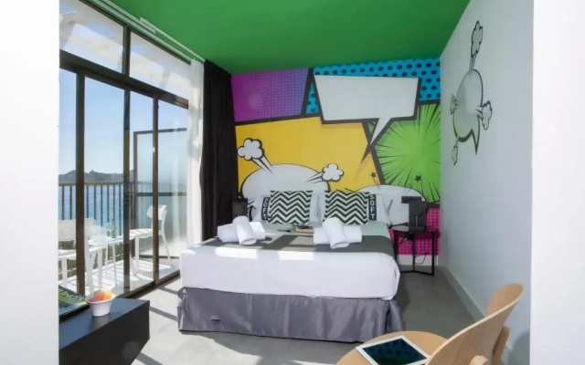 Casual Pop Art Benidorm