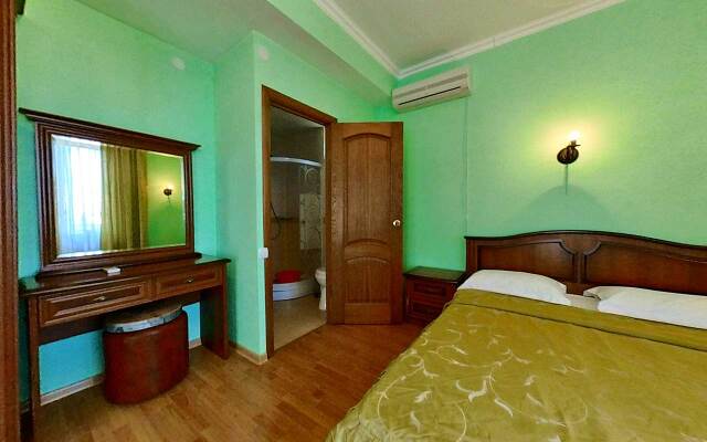 Zolotye Kupola Mini Hotel