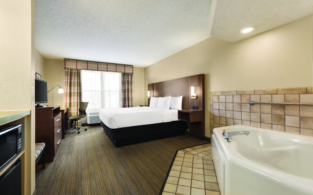 Country Inn & Suites by Radisson, Schaumburg, IL