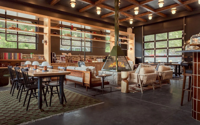 The Ozarker Lodge
