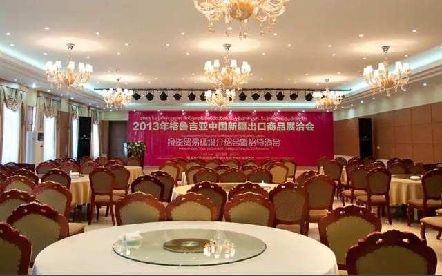 Fund Hotel