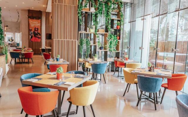 Media One Hotel Dubai