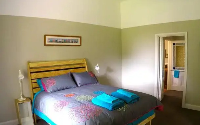 Holiday Home Merri Retreat