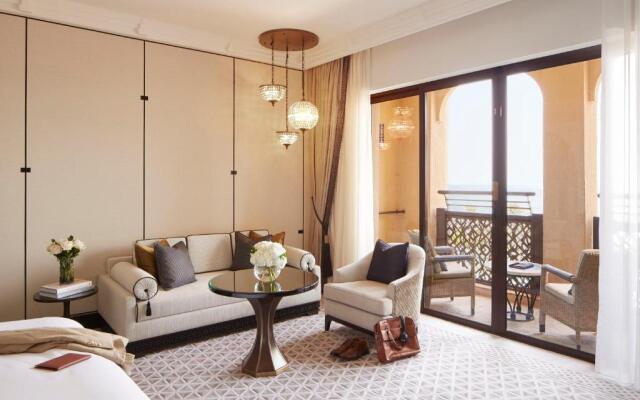 Jumeirah Mina Al Salam Hotel