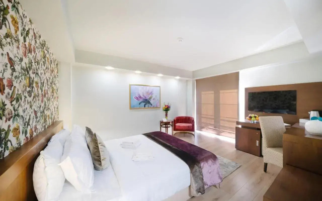 Phoenicia Comfort Hotel