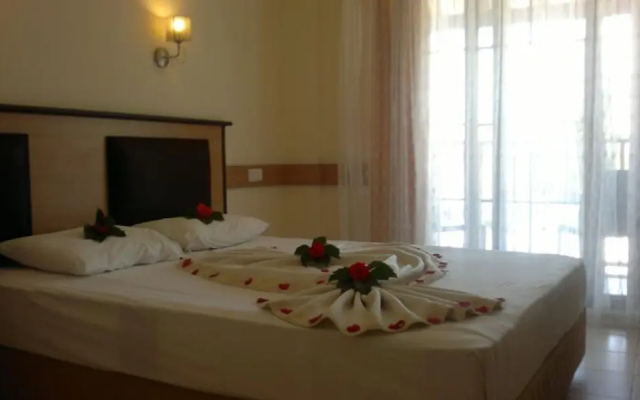 Telmessos Neva Hotel - Halal-Non Alcoholic  Hotel