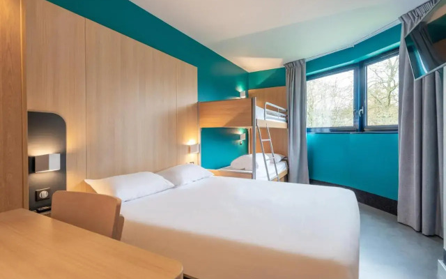 B&B HOTEL Cholet Sud