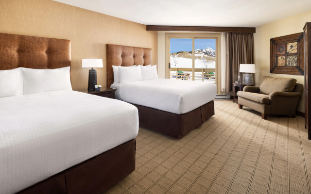 Elevation Hotel & Spa