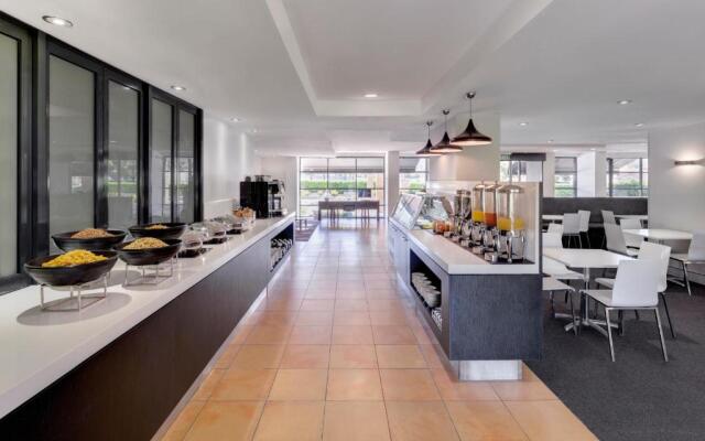 Mercure Sydney Blacktown