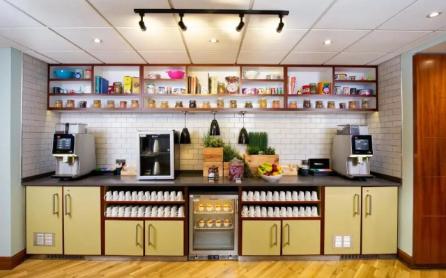 Holiday Inn London-Bloomsbury  by IHG