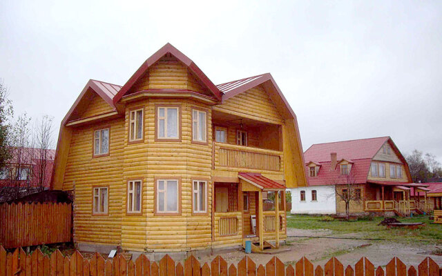 Sosnitsa Guesthouses