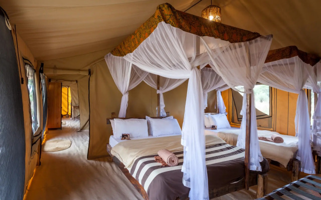 Baobab Tented Camp