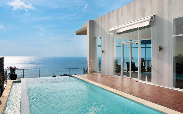 Anantara Uluwatu Bali Resort