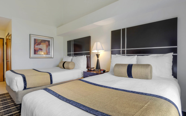 Best Western Plus Rockwall Inn & Suites