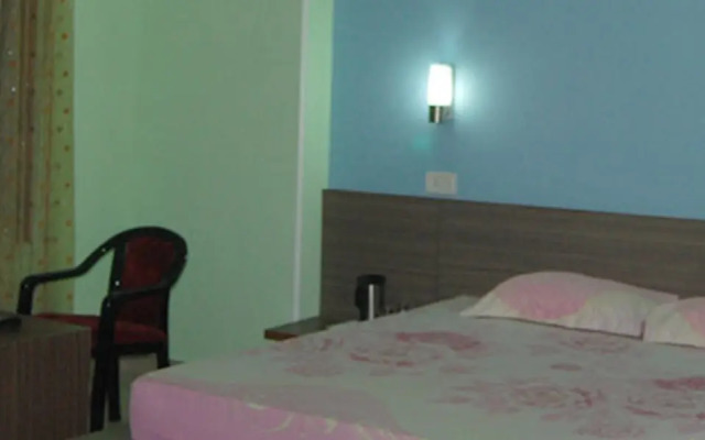 Hotel Dhami Retreat