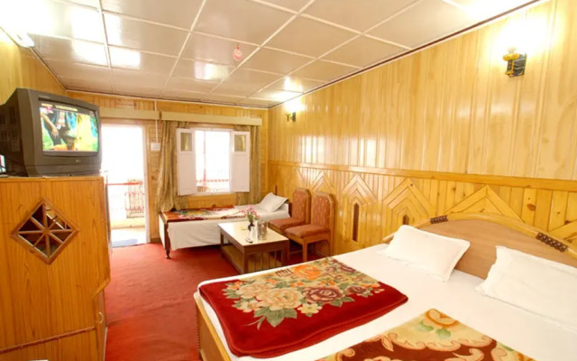 Hotel Vikrant