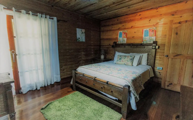 Rancho Guacamayos Hotel 