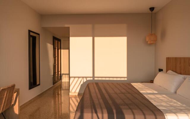 Cooks Club Calvia Beach - Adults Only +21
