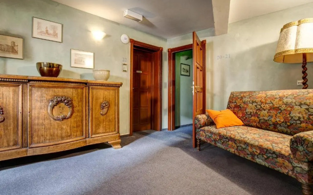 Hotel Hoepfner Burghof