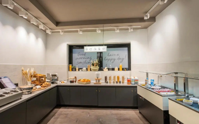 harry's home Salzburg