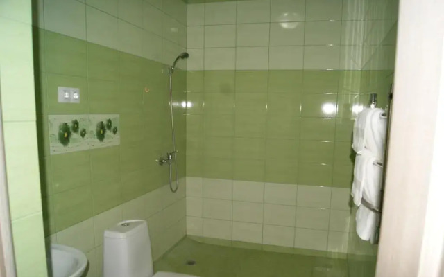 Artari Guest House