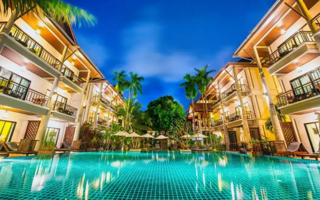 Navatara Phuket Resort