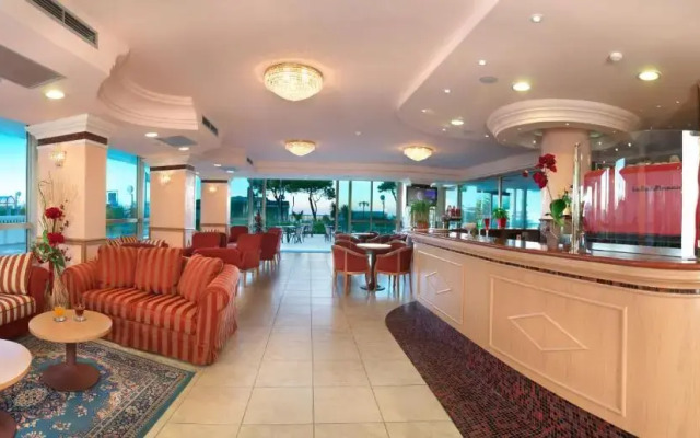 Hotel Mondial