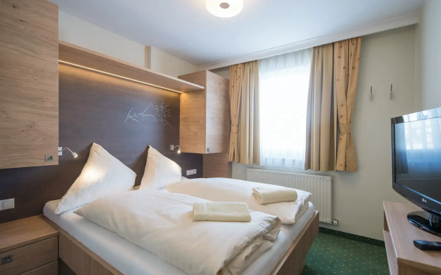 Harmls Aparthotel