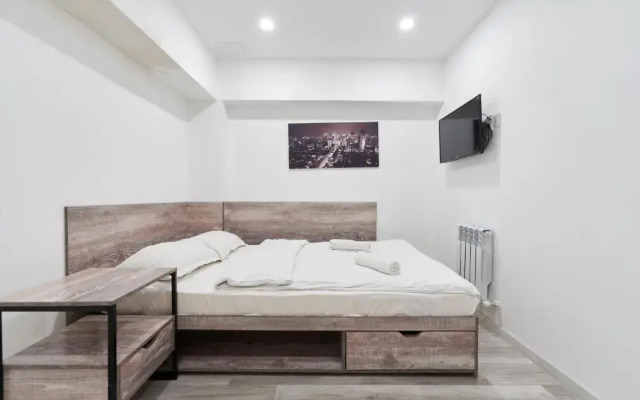 7 days hotel