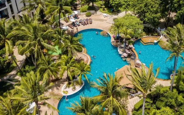 Horizon Karon Beach Resort & Spa