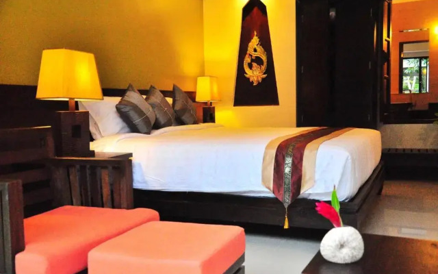 Navatara Phuket Resort
