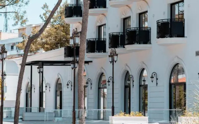 Diamma Resort
