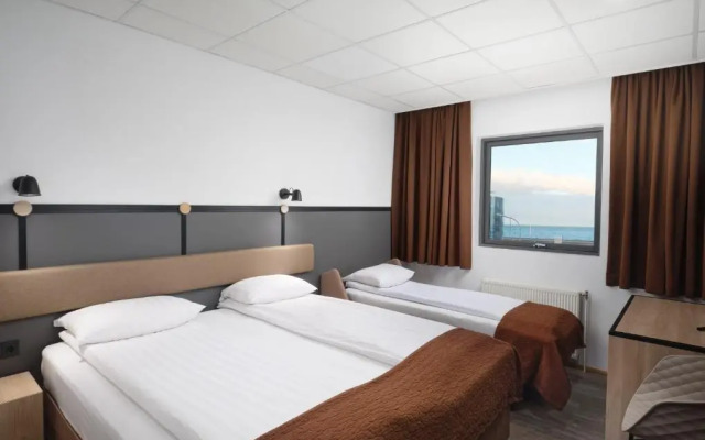 Hotel Cabin