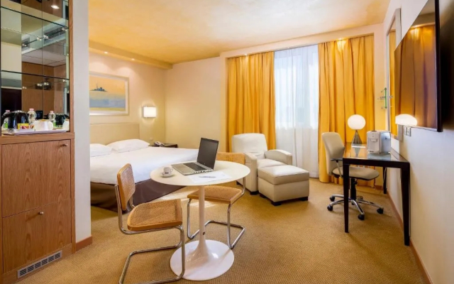 Crowne Plaza Padova by IHG Hotel