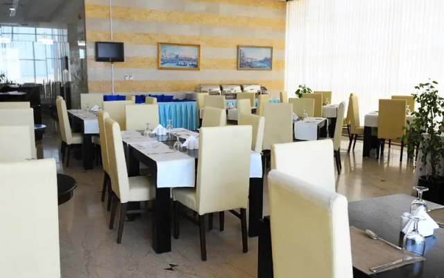 Tulip Inn Hotel Apartments Ajman