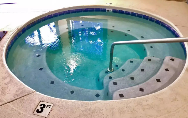 Vista Suites Hotel Near Island Drive Pigeon Forge
