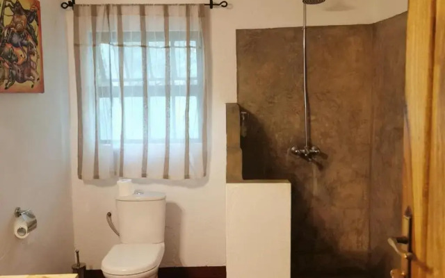 Mount Meru Game Lodge