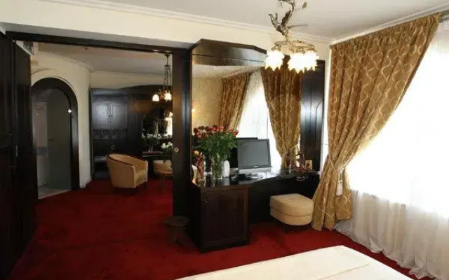 JK Hotel