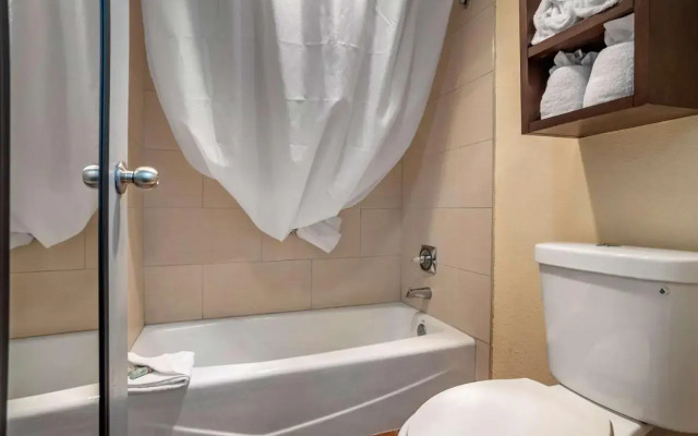 Best Western Salisbury Plaza
