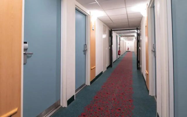 B&B HOTEL Rouen Centre Rive Gauche
