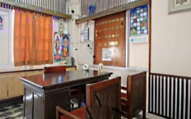 Vikas Hotel