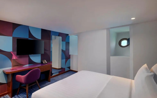 Queen Elizabeth 2 Hotel by Accor